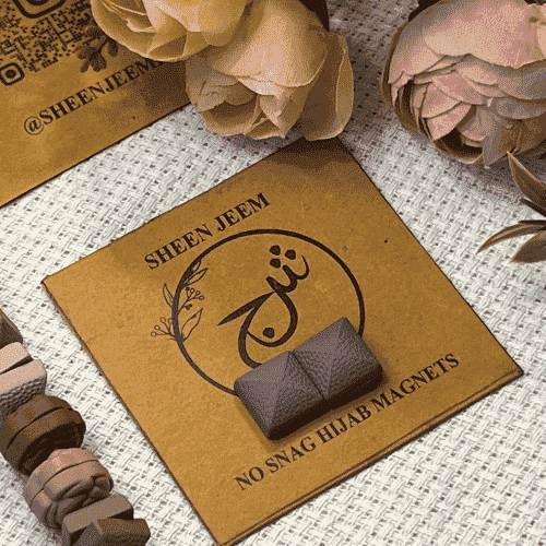Hijab Magnet Square Pruple - Pair of 1